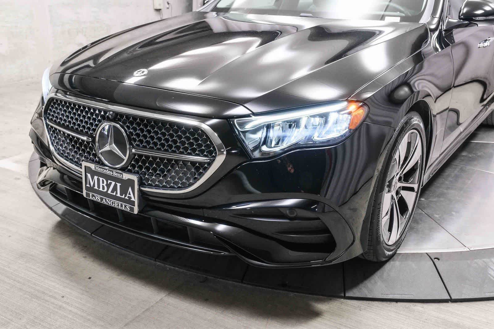 Thumbnail: 2026 Mercedes-Benz E-Class - 11