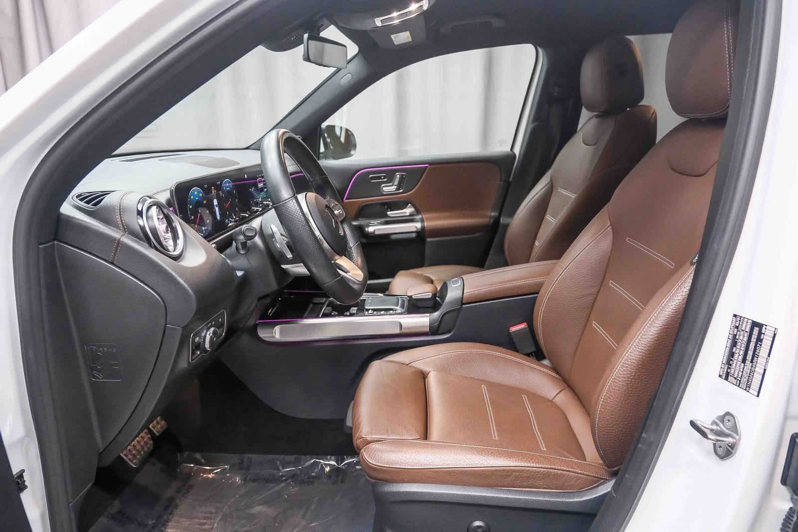 Thumbnail: 2021 Mercedes-Benz GLB - 20