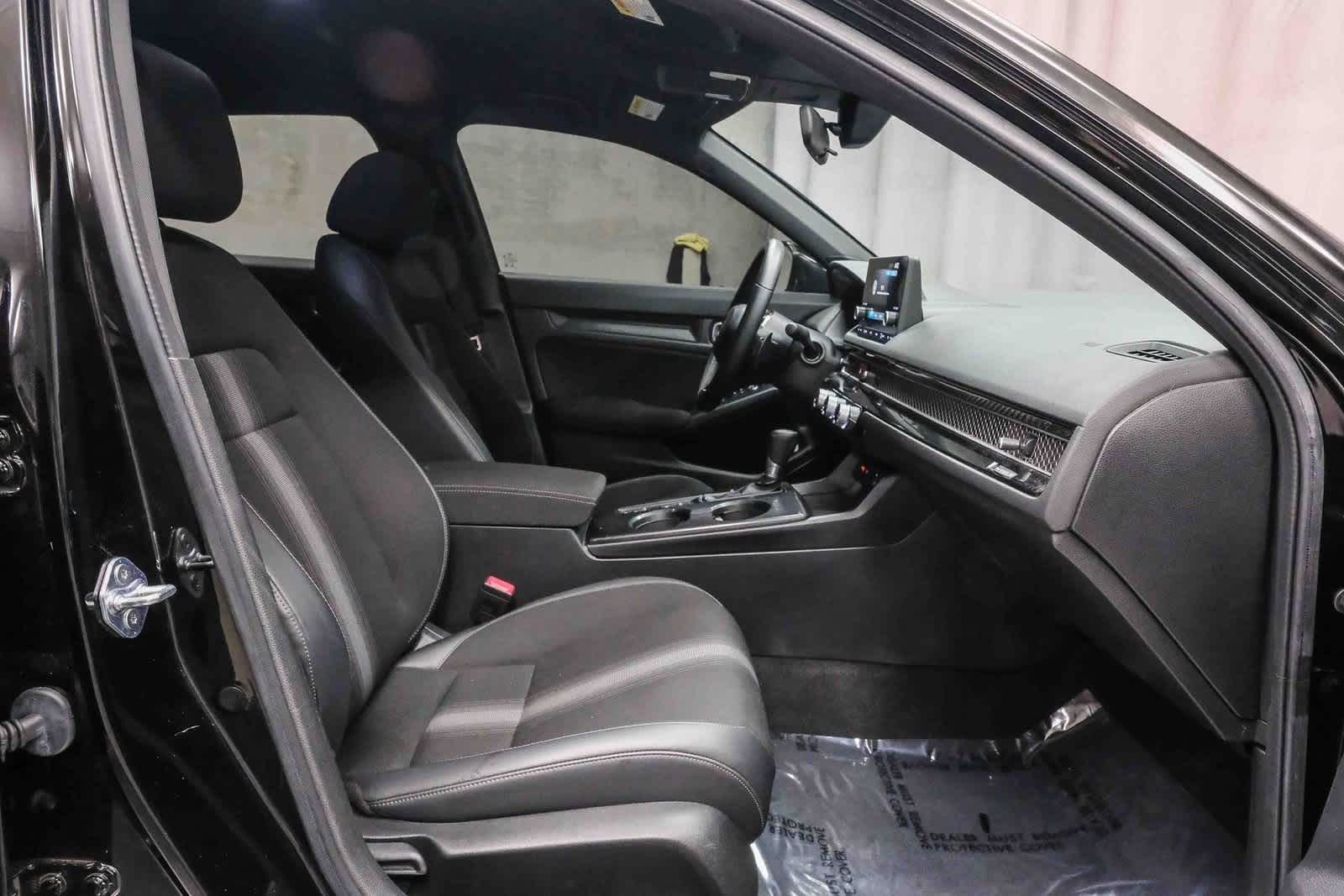 Thumbnail: 2023 Honda Civic - 18