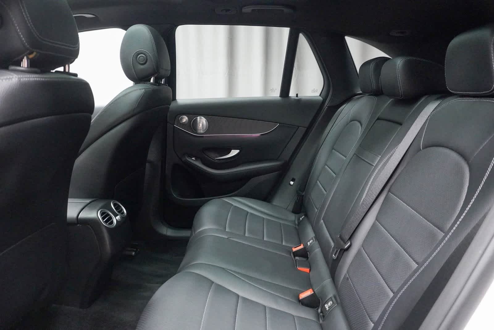 Thumbnail: 2017 Mercedes-Benz GLC - 17