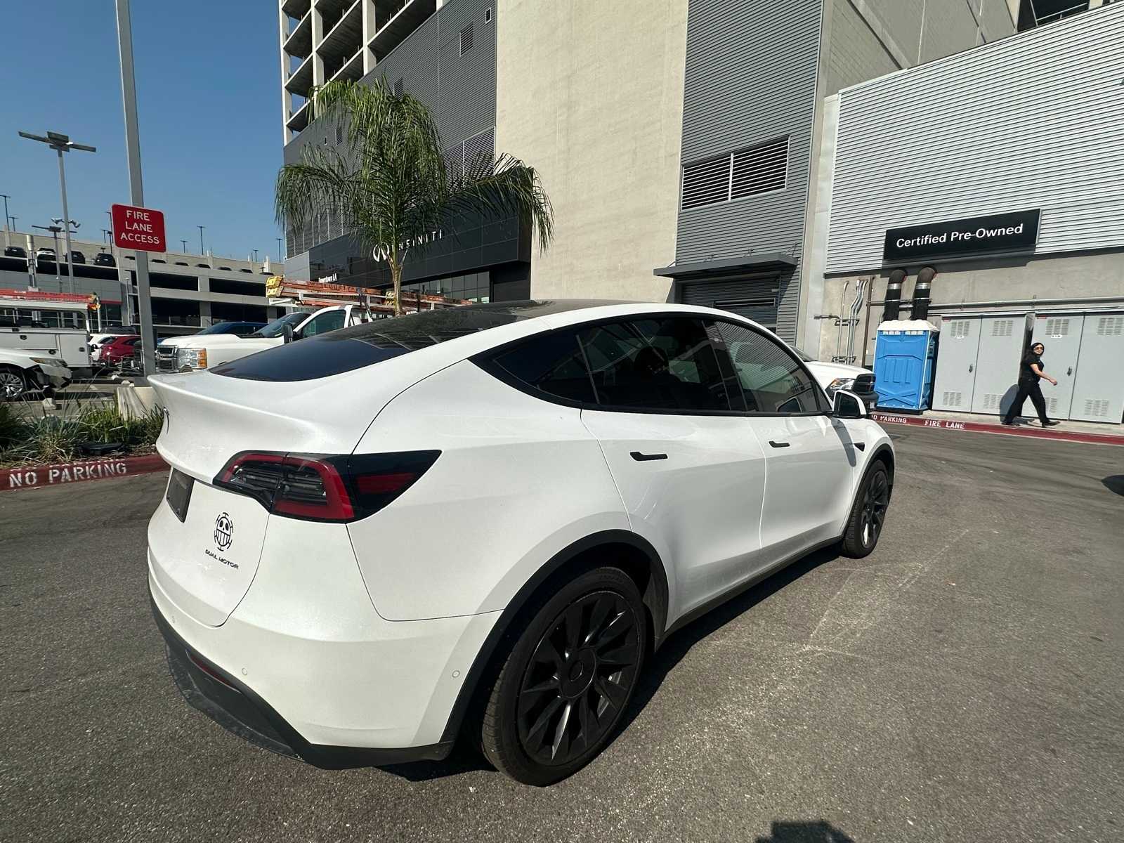 Thumbnail: 2021 Tesla Model Y - 4