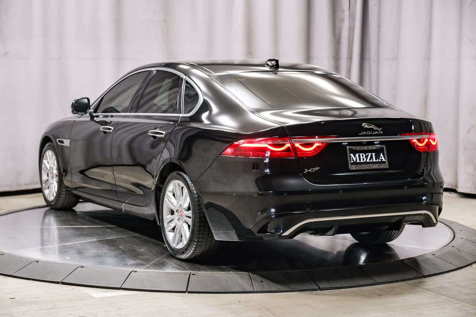 Thumbnail: 2021 Jaguar XF - 2