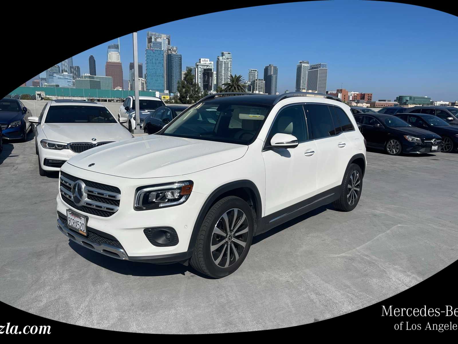 Thumbnail: 2022 Mercedes-Benz GLB - 1