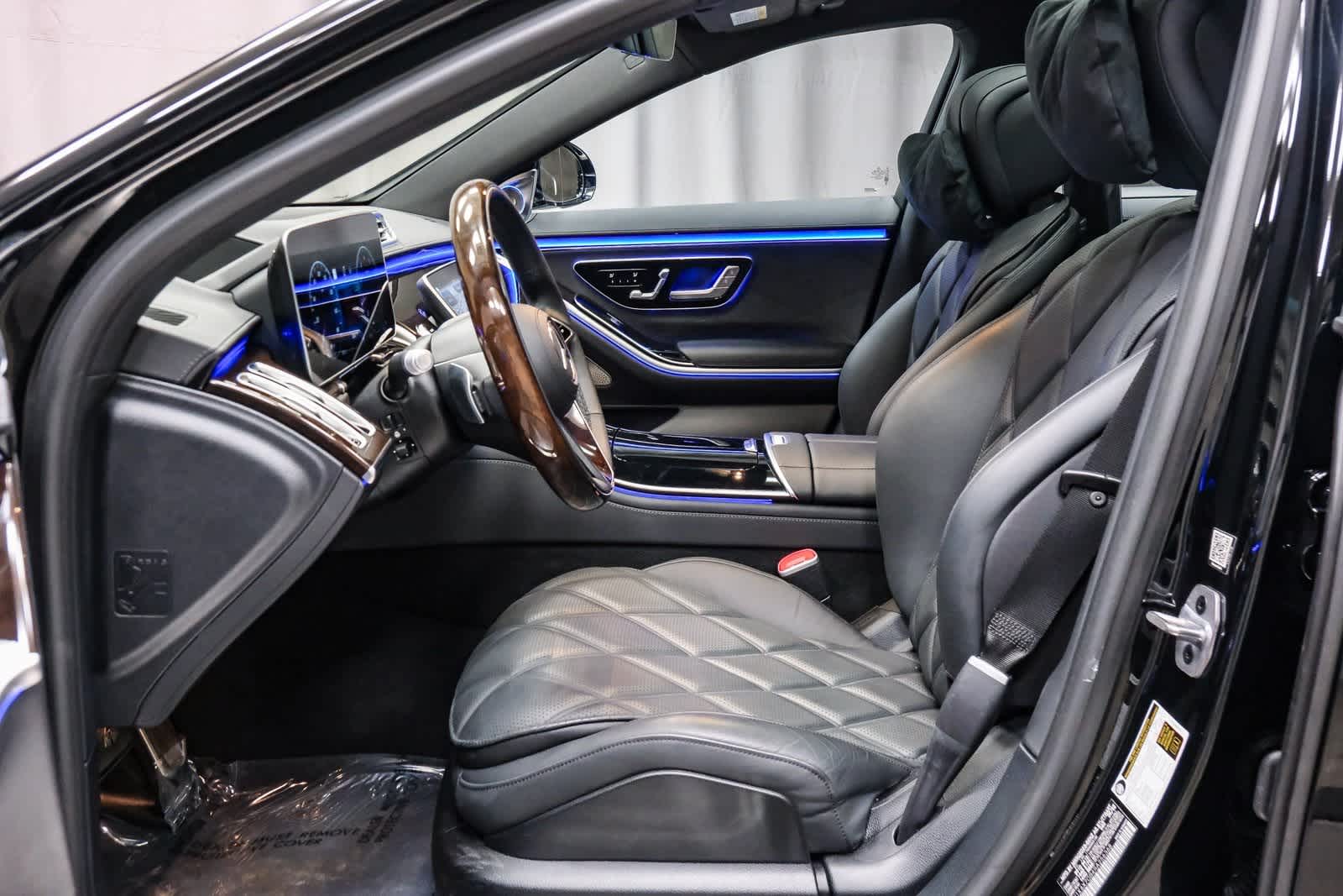 Thumbnail: 2024 Mercedes-Benz S-Class - 17