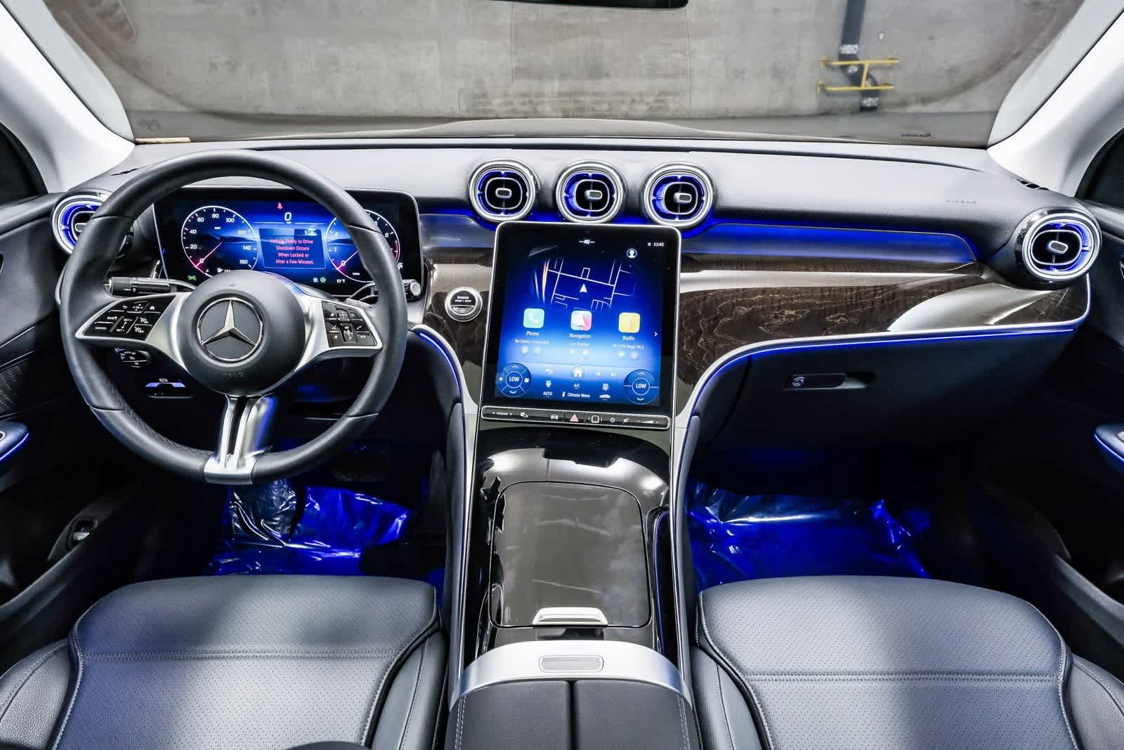 Thumbnail: 2025 Mercedes-Benz GLC - 13