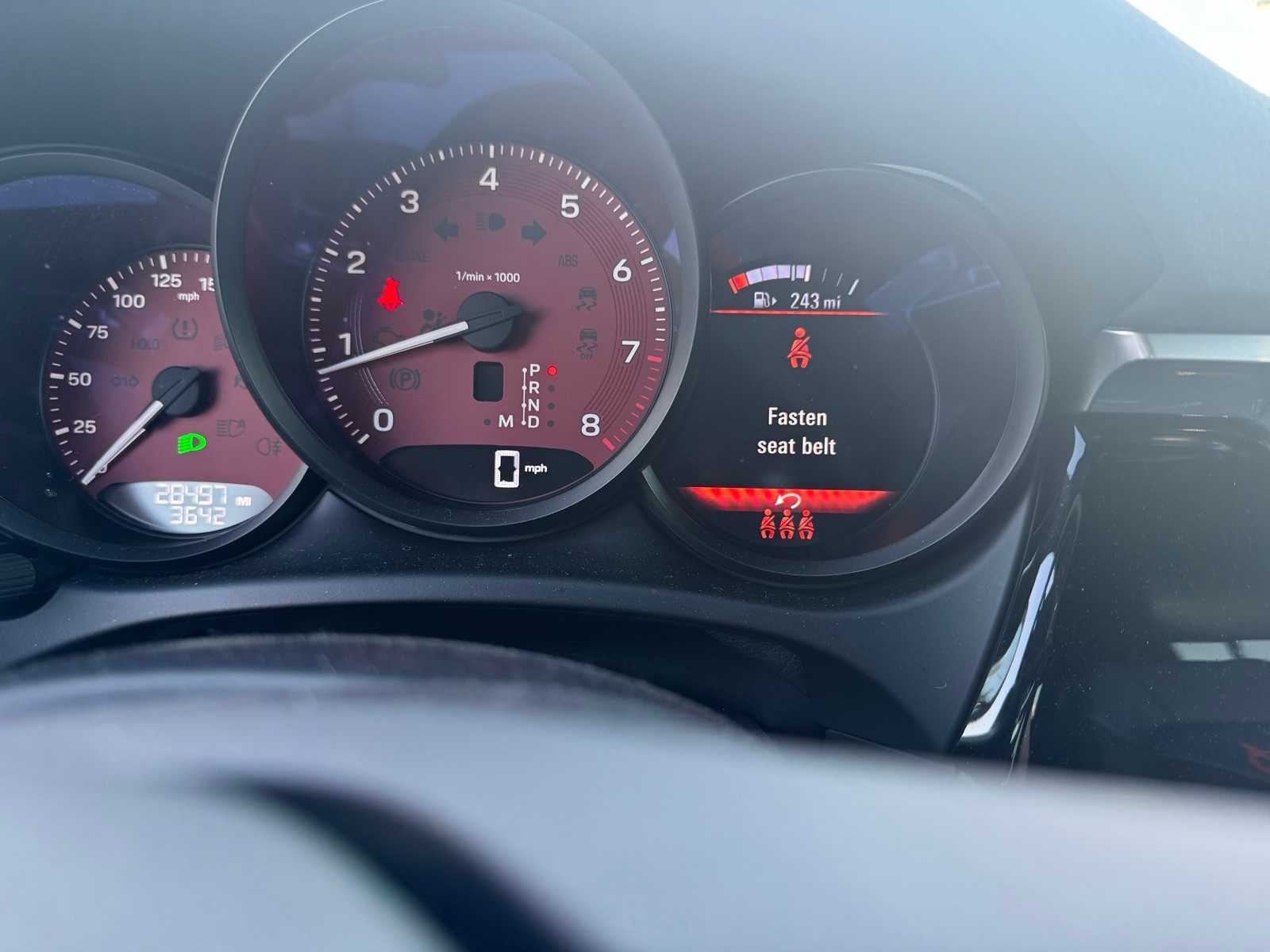 Thumbnail: 2023 Porsche Macan - 7