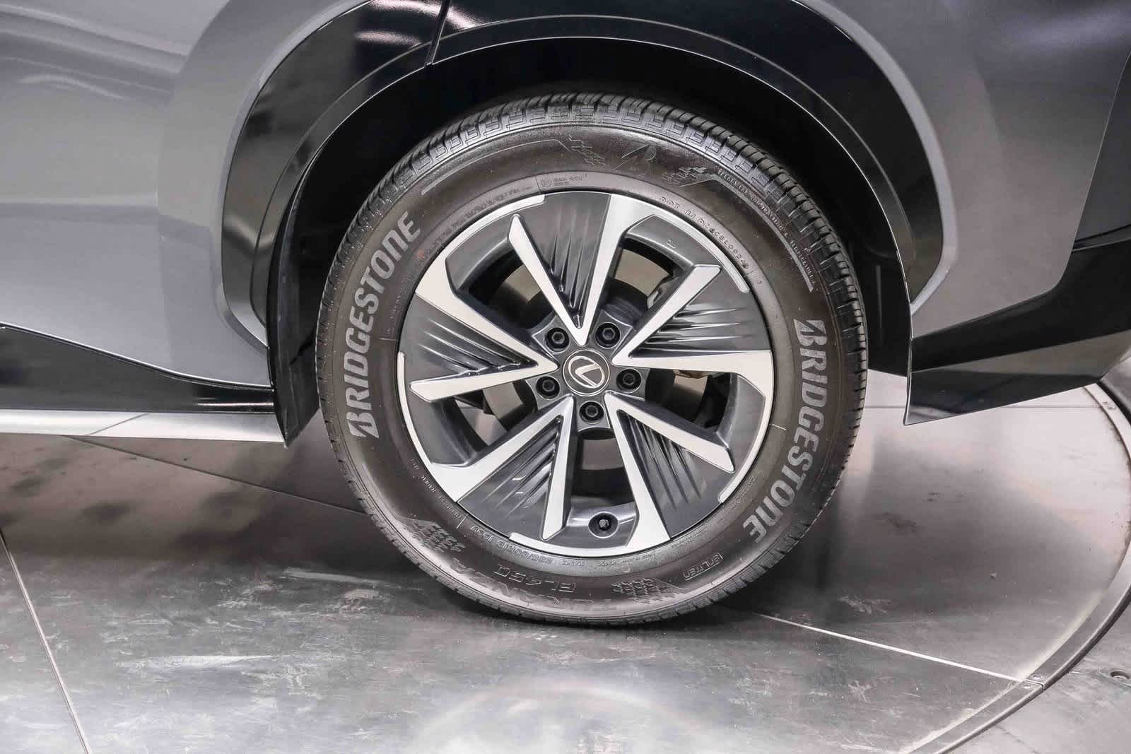 Thumbnail: 2024 Lexus RZ - 9