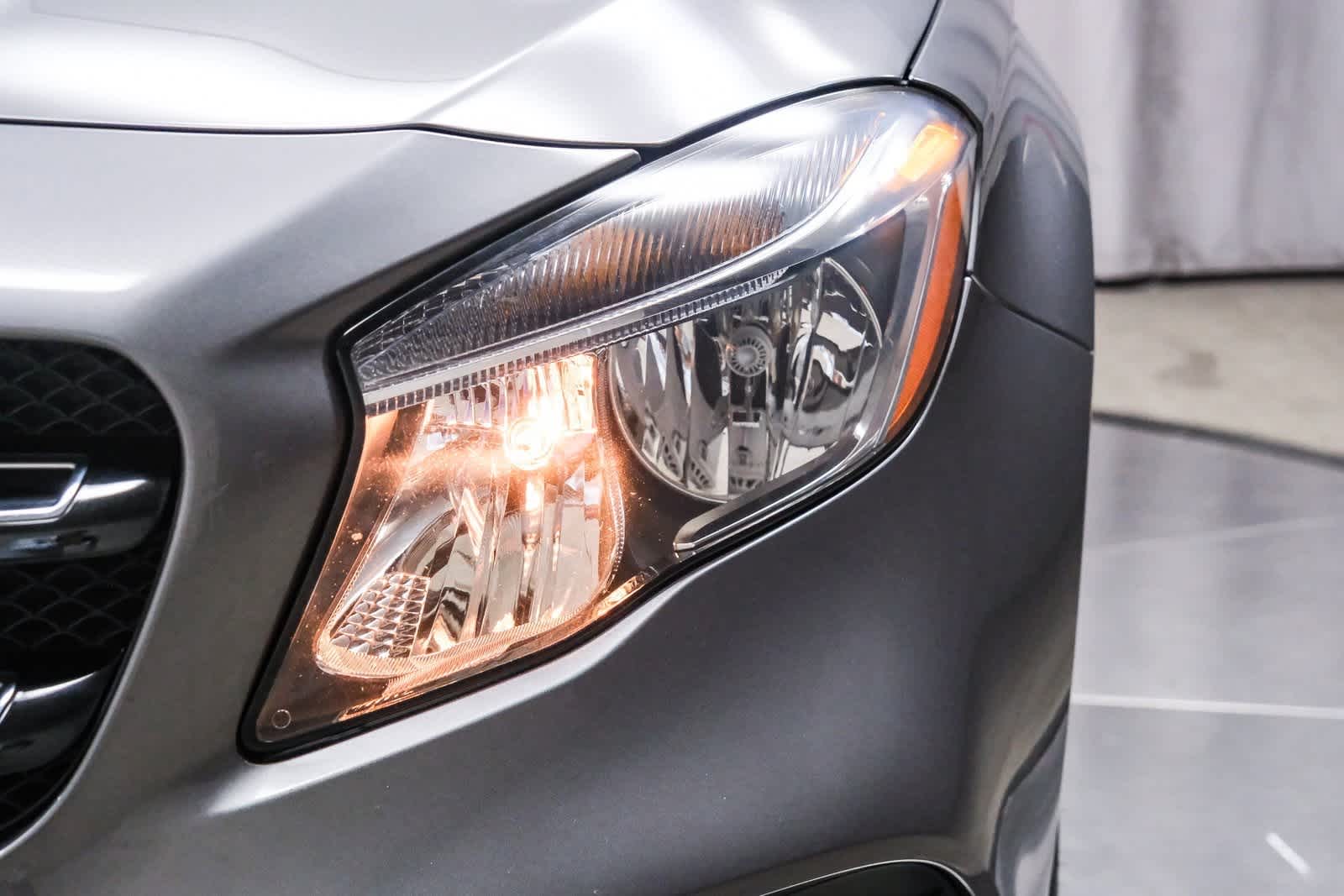 Thumbnail: 2018 Mercedes-Benz GLA - 11