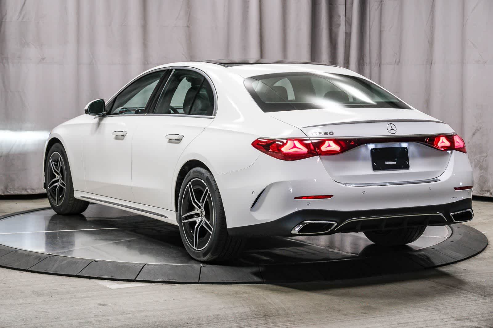 Thumbnail: 2026 Mercedes-Benz E-Class - 2