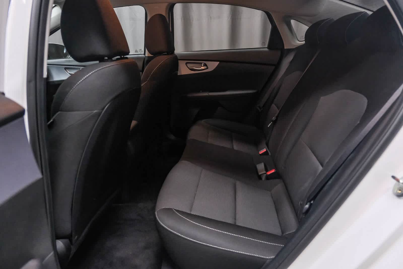 Thumbnail: 2023 Kia Forte - 19