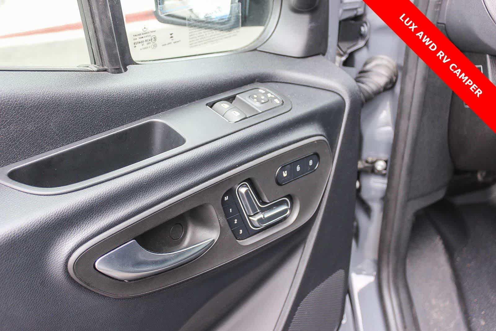 Thumbnail: 2023 Mercedes-Benz Sprinter - 33