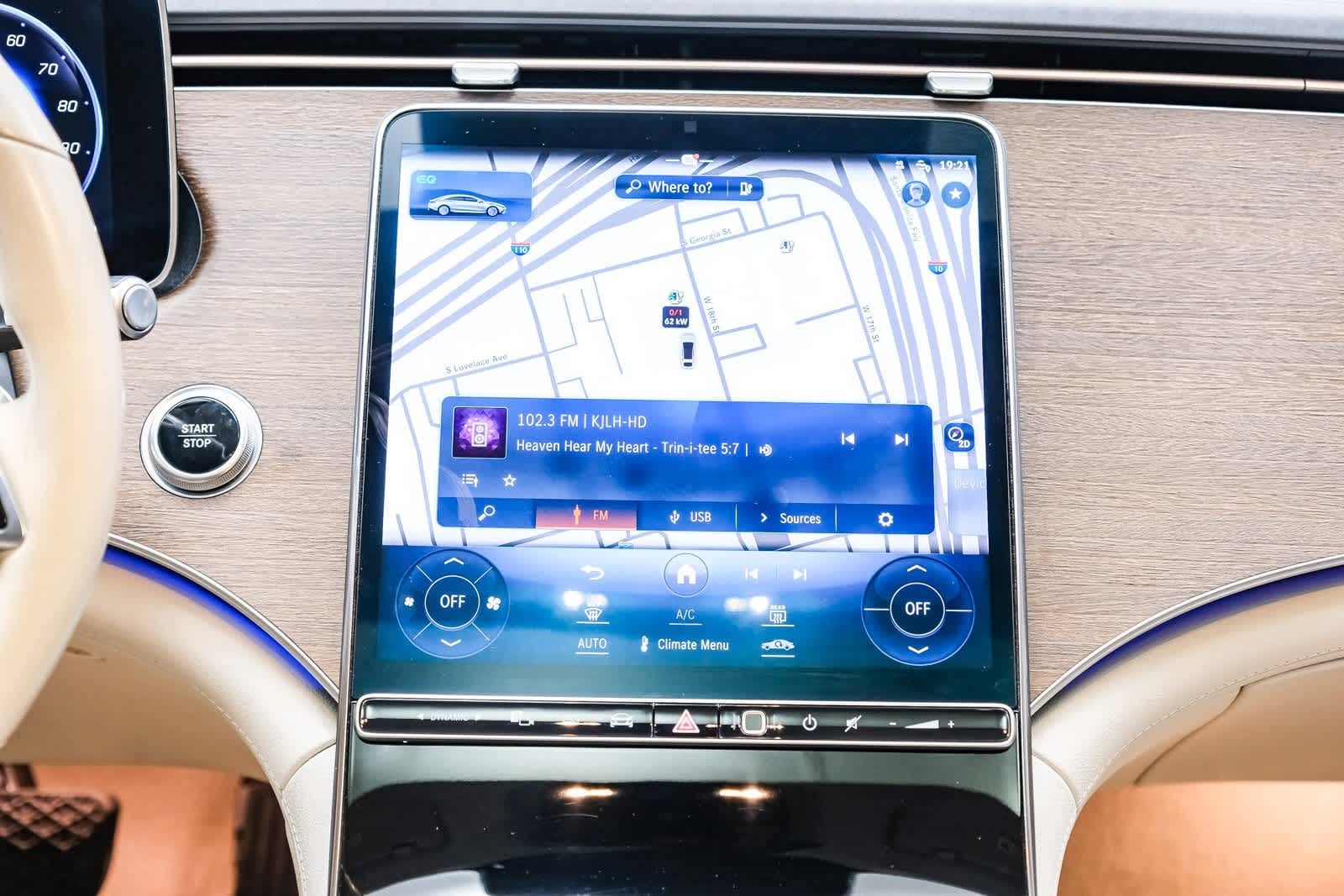 Thumbnail: 2023 Mercedes-Benz EQS - 14