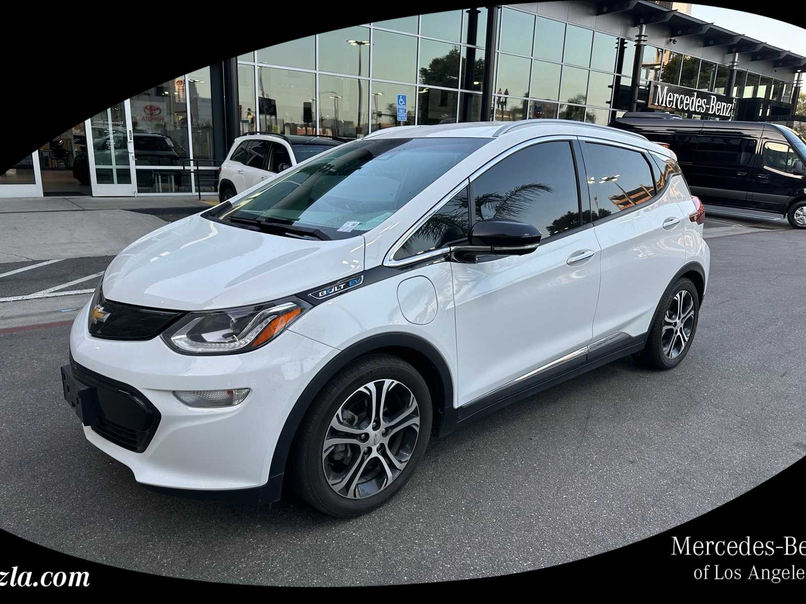 Thumbnail: 2017 Chevrolet Bolt EV - 1
