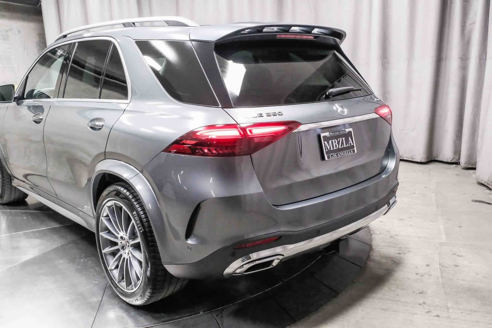 Thumbnail: 2025 Mercedes-Benz GLE - 8