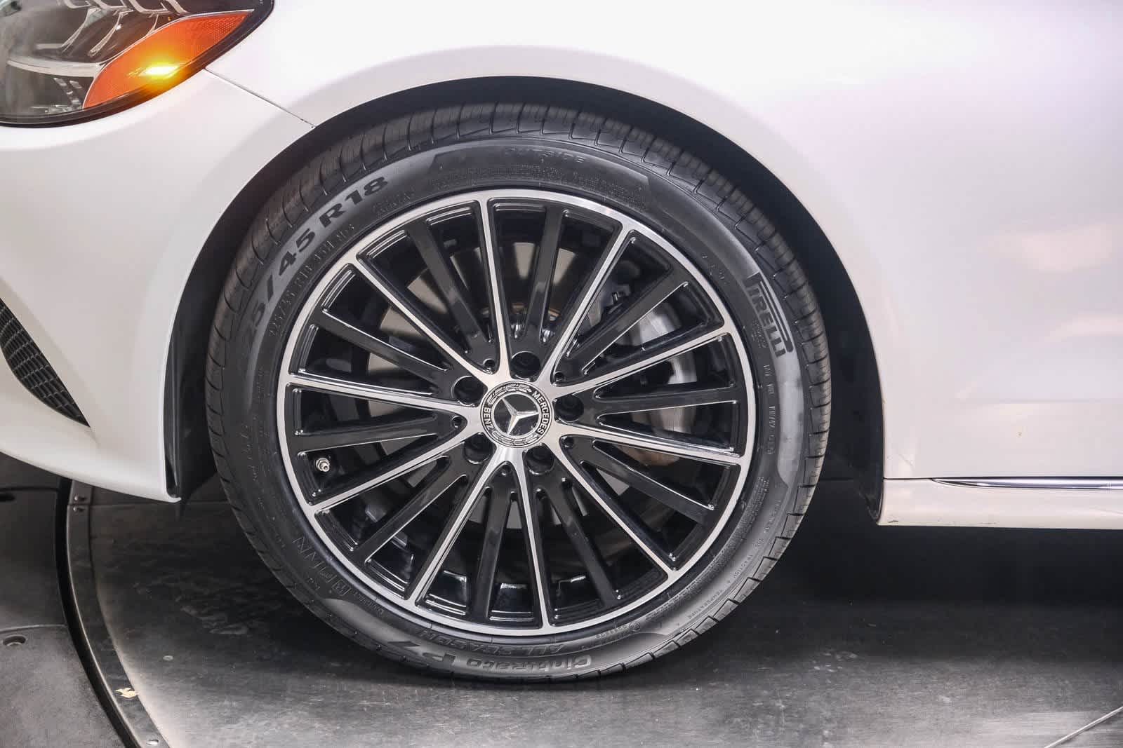 Thumbnail: 2021 Mercedes-Benz C-Class - 10