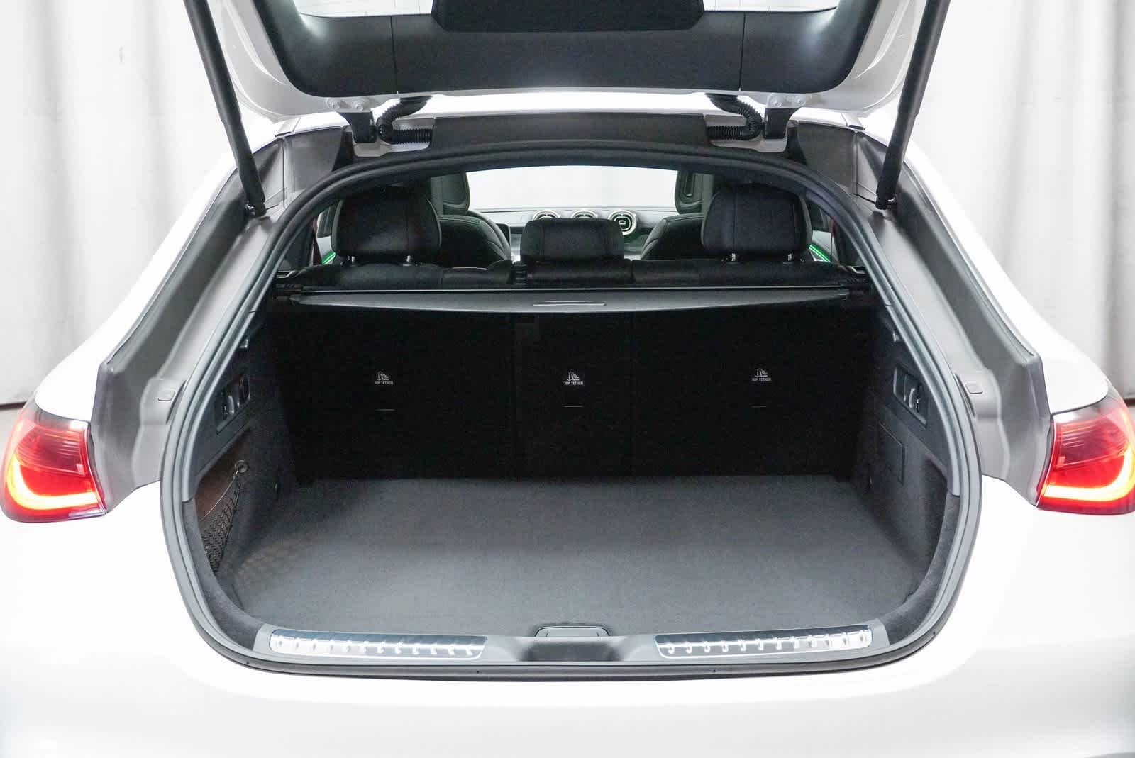 Thumbnail: 2025 Mercedes-Benz GL-Class - 28