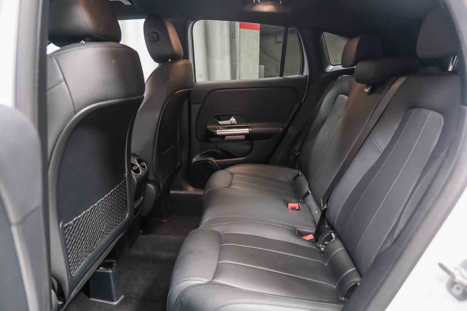 Thumbnail: 2023 Mercedes-Benz GLA - 19