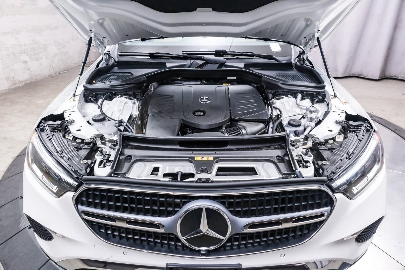 Thumbnail: 2025 Mercedes-Benz GLC - 26