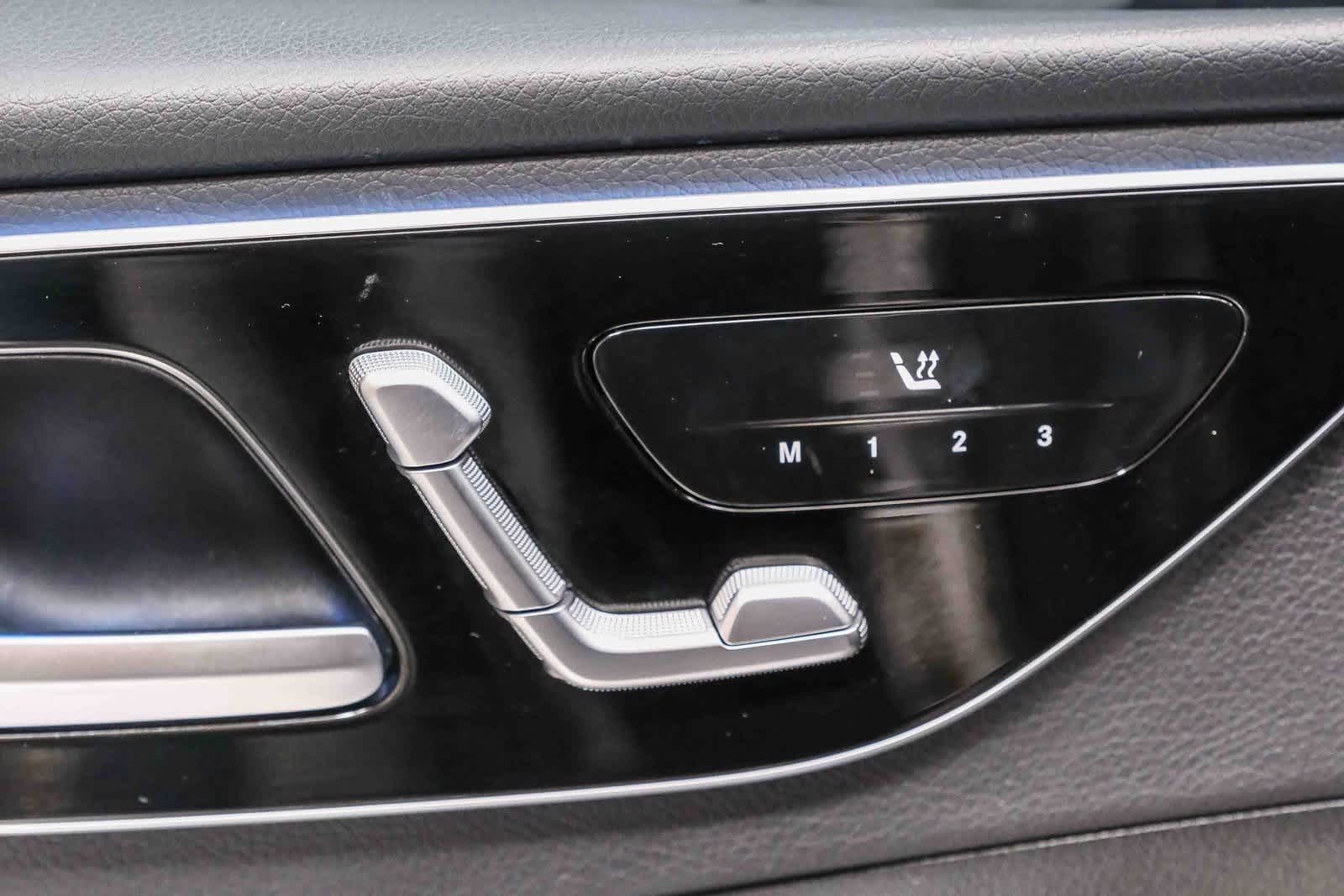 Thumbnail: 2023 Mercedes-Benz C-Class - 21