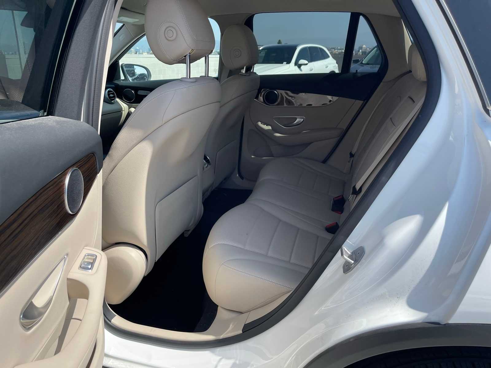 Thumbnail: 2021 Mercedes-Benz GLC - 6