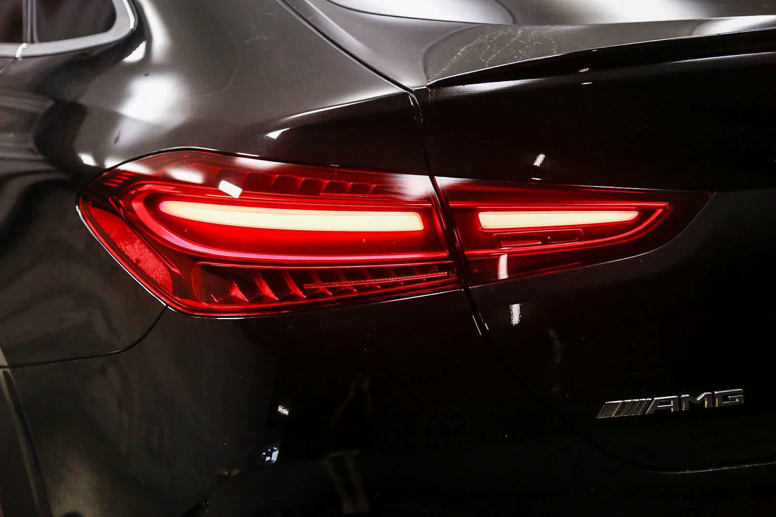 Thumbnail: 2026 Mercedes-Benz GLE - 9