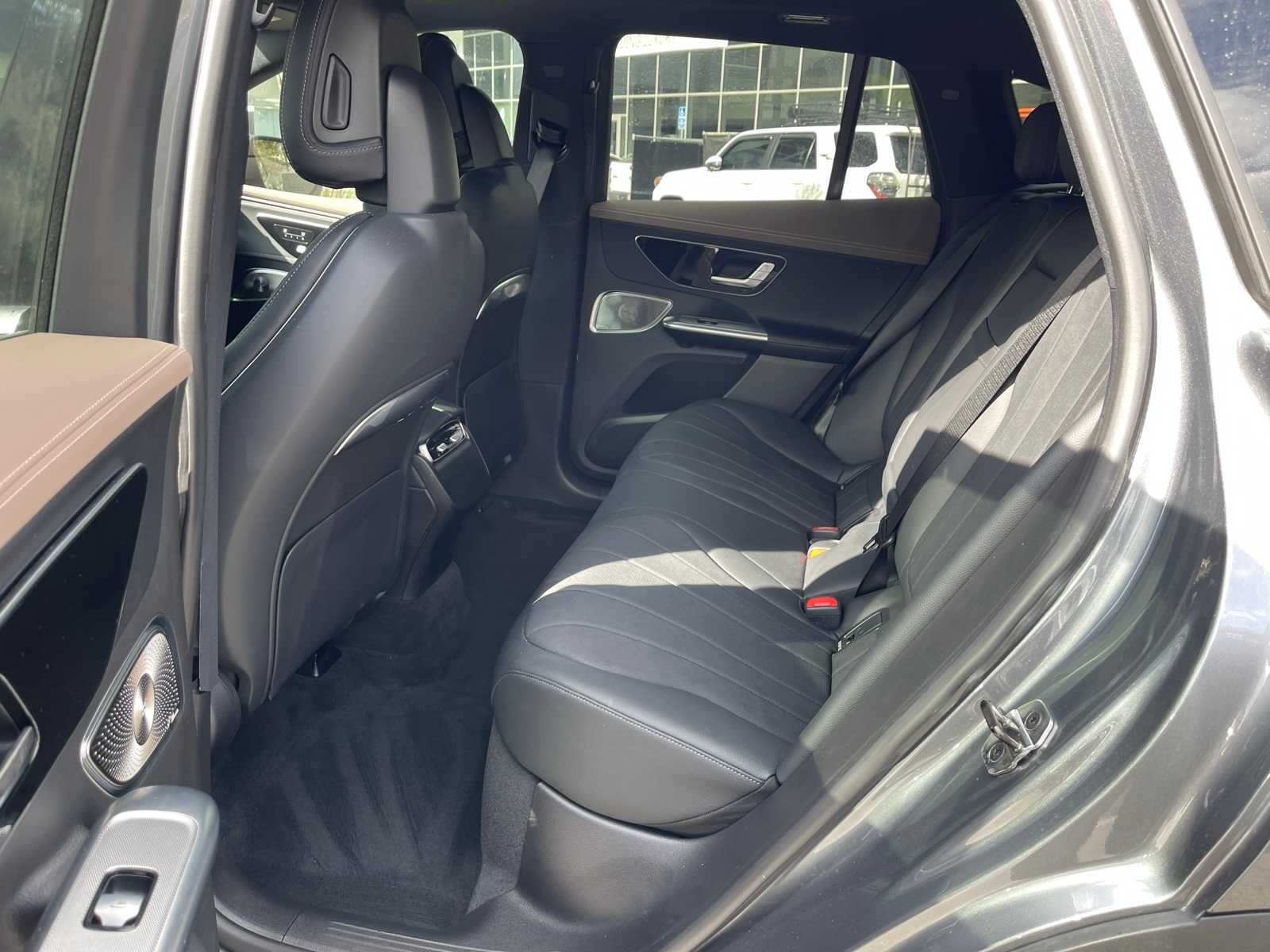 Thumbnail: 2025 Mercedes-Benz EQE - 4