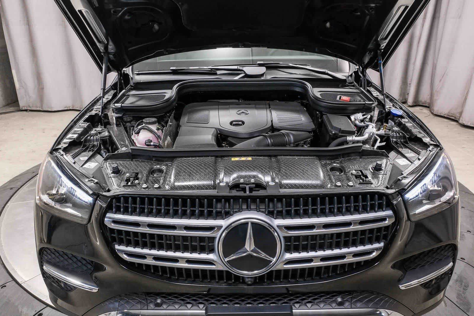 Thumbnail: 2026 Mercedes-Benz GLE - 27
