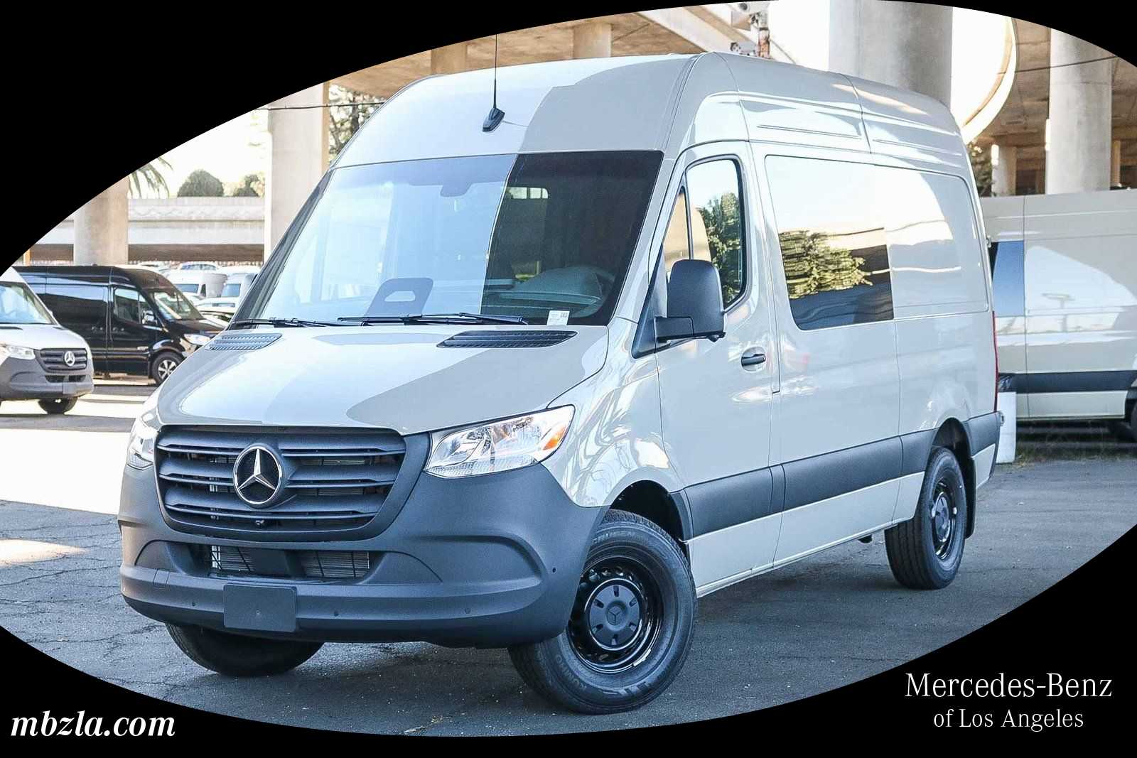 Thumbnail: 2026 Mercedes-Benz Sprinter - 1