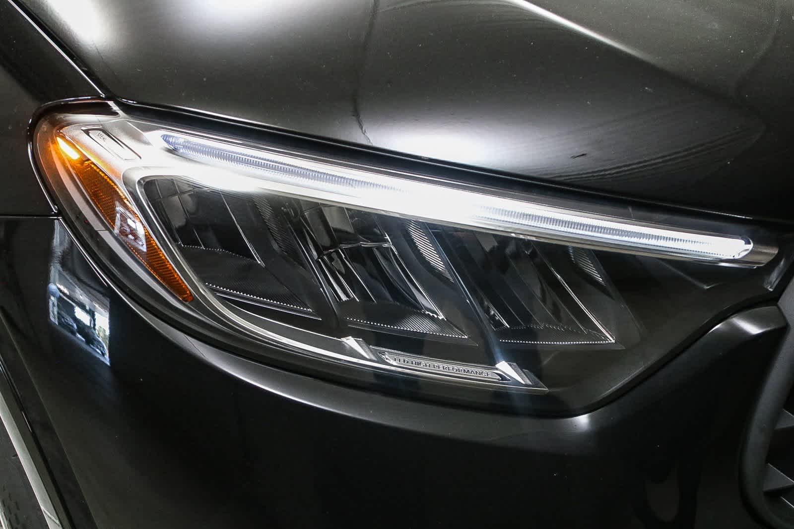 Thumbnail: 2025 Mercedes-Benz GL-Class - 4