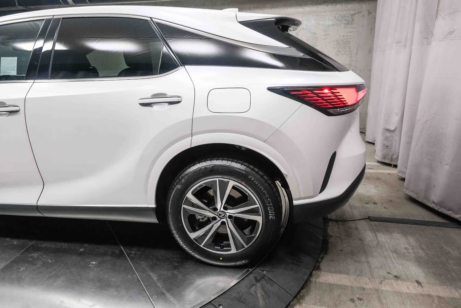 Thumbnail: 2023 Lexus RX - 6