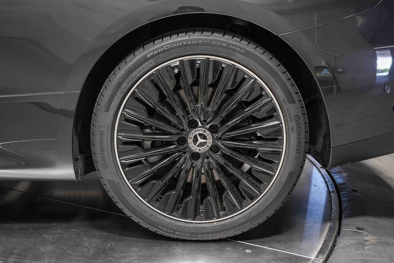 Thumbnail: 2026 Mercedes-Benz CLE - 10