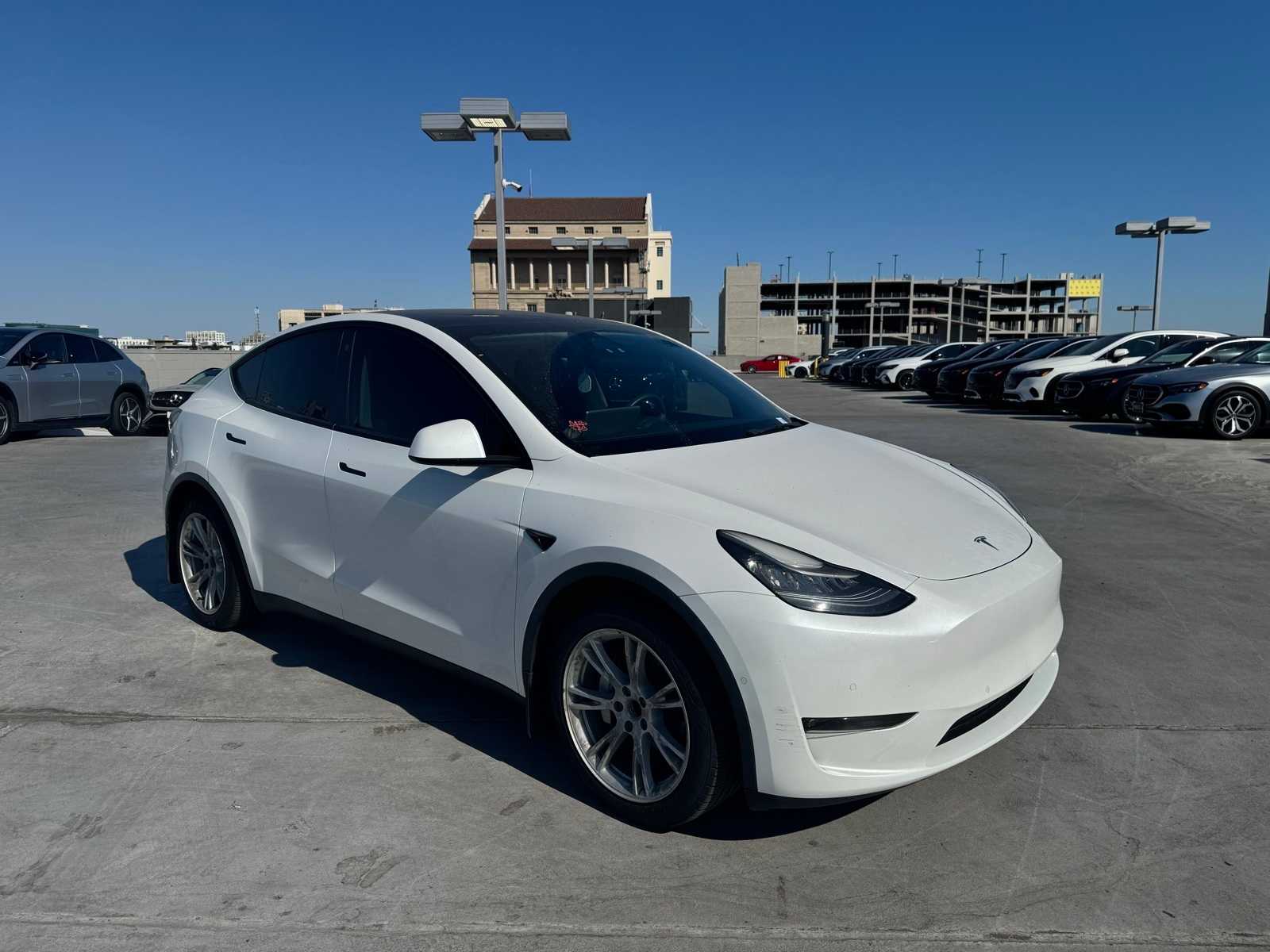 Thumbnail: 2021 Tesla Model Y - 3