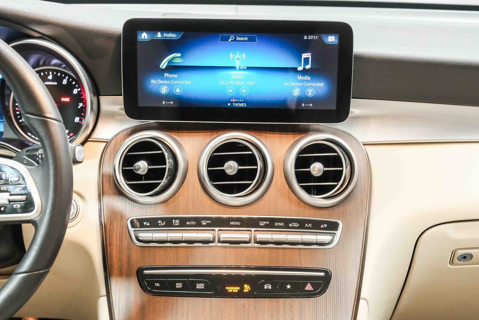 Thumbnail: 2022 Mercedes-Benz GLC - 14