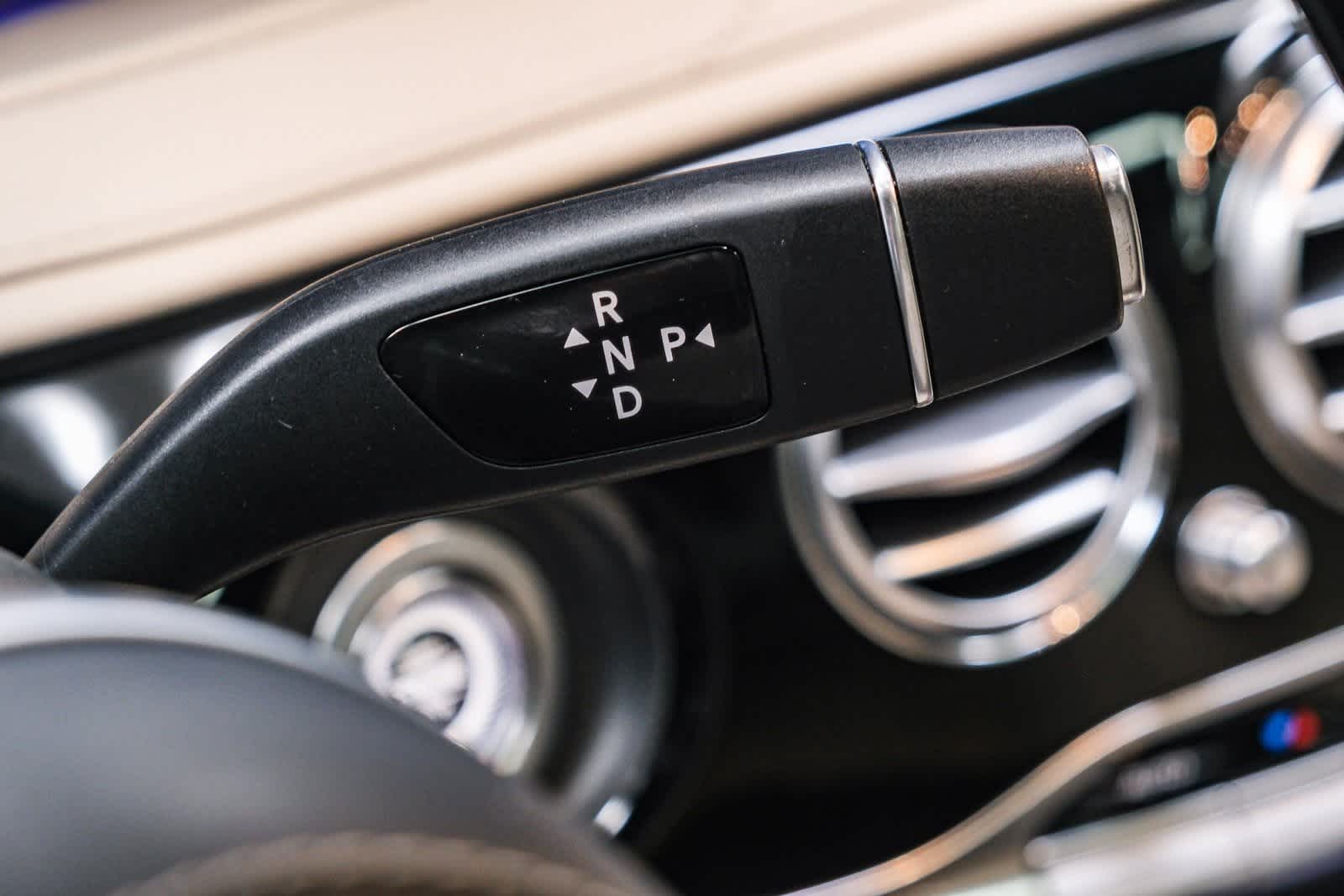 Thumbnail: 2018 Mercedes-Benz S-Class - 21