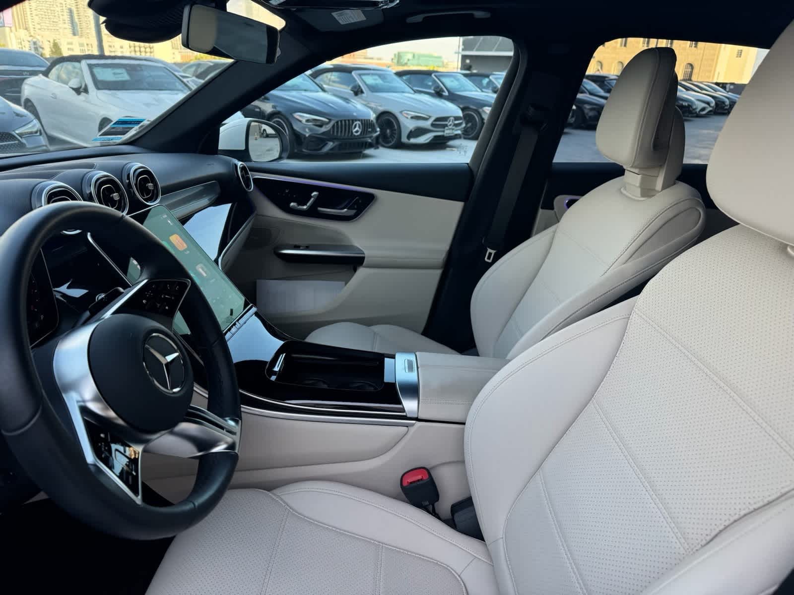 Thumbnail: 2025 Mercedes-Benz GLC - 4