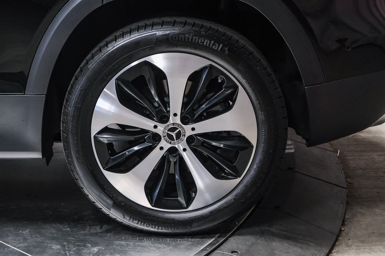 Thumbnail: 2025 Mercedes-Benz GLB - 9