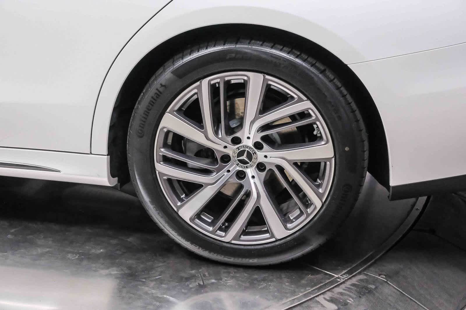 Thumbnail: 2026 Mercedes-Benz E-Class - 9