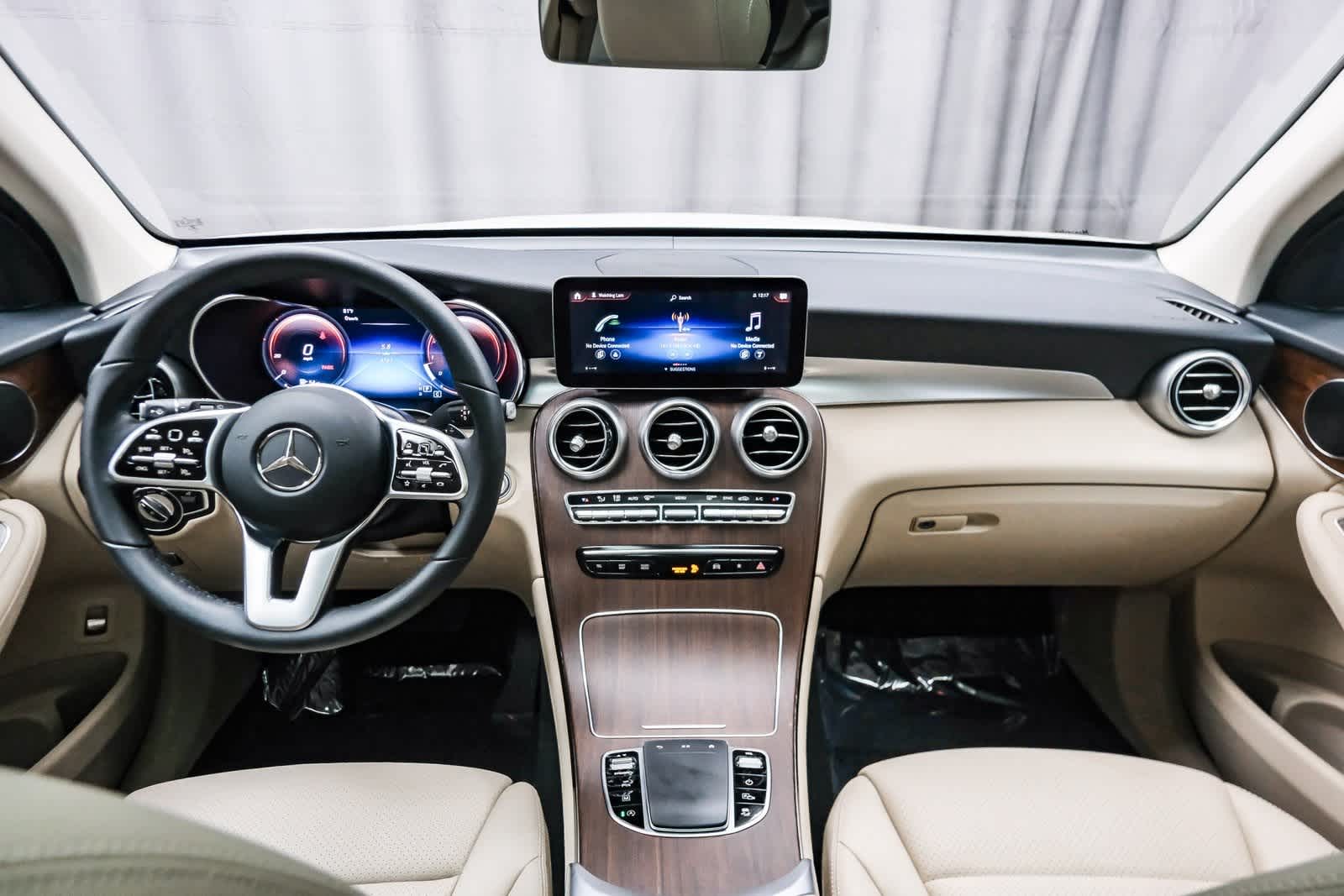 Thumbnail: 2022 Mercedes-Benz GLC - 13