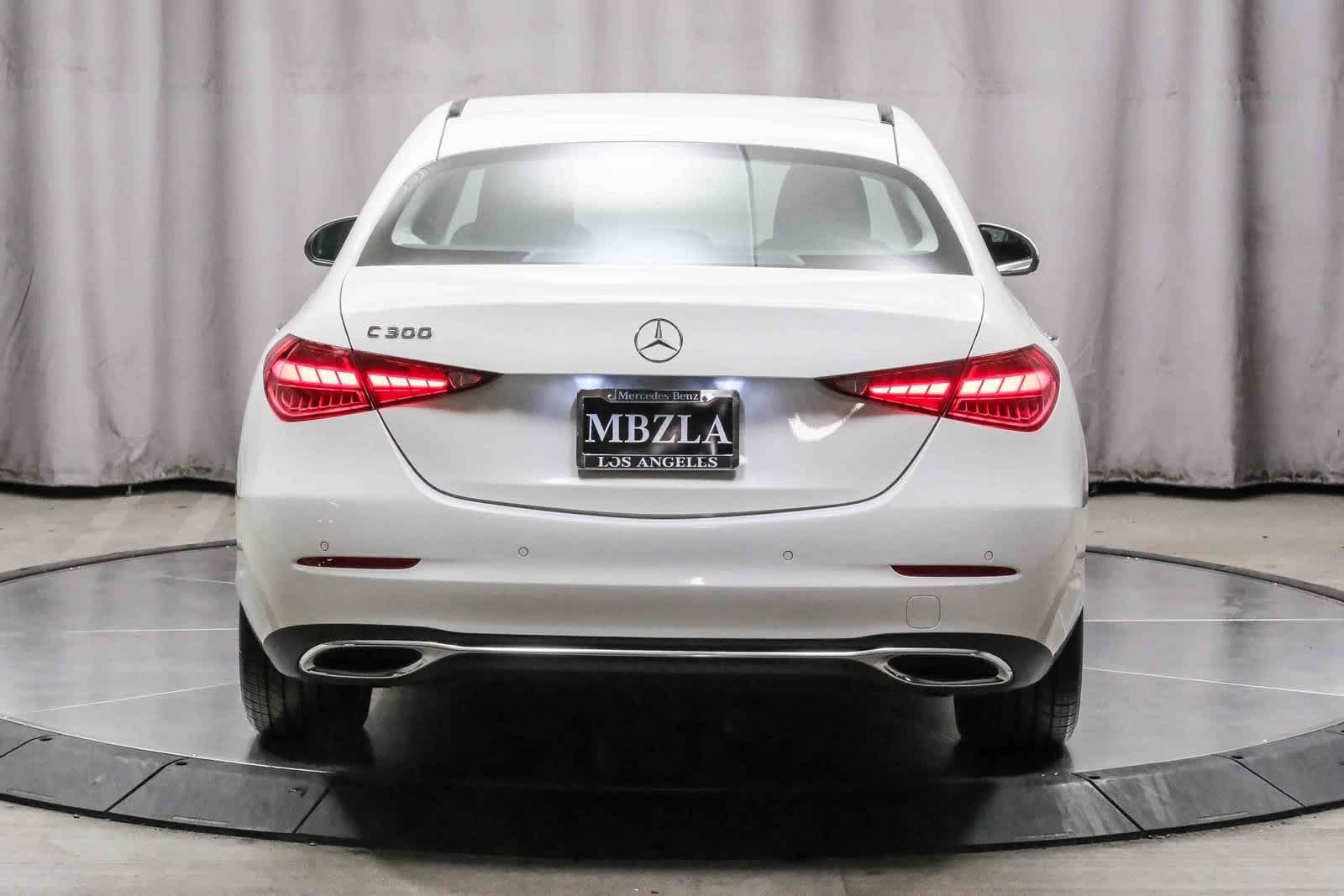 Thumbnail: 2023 Mercedes-Benz C-Class - 3