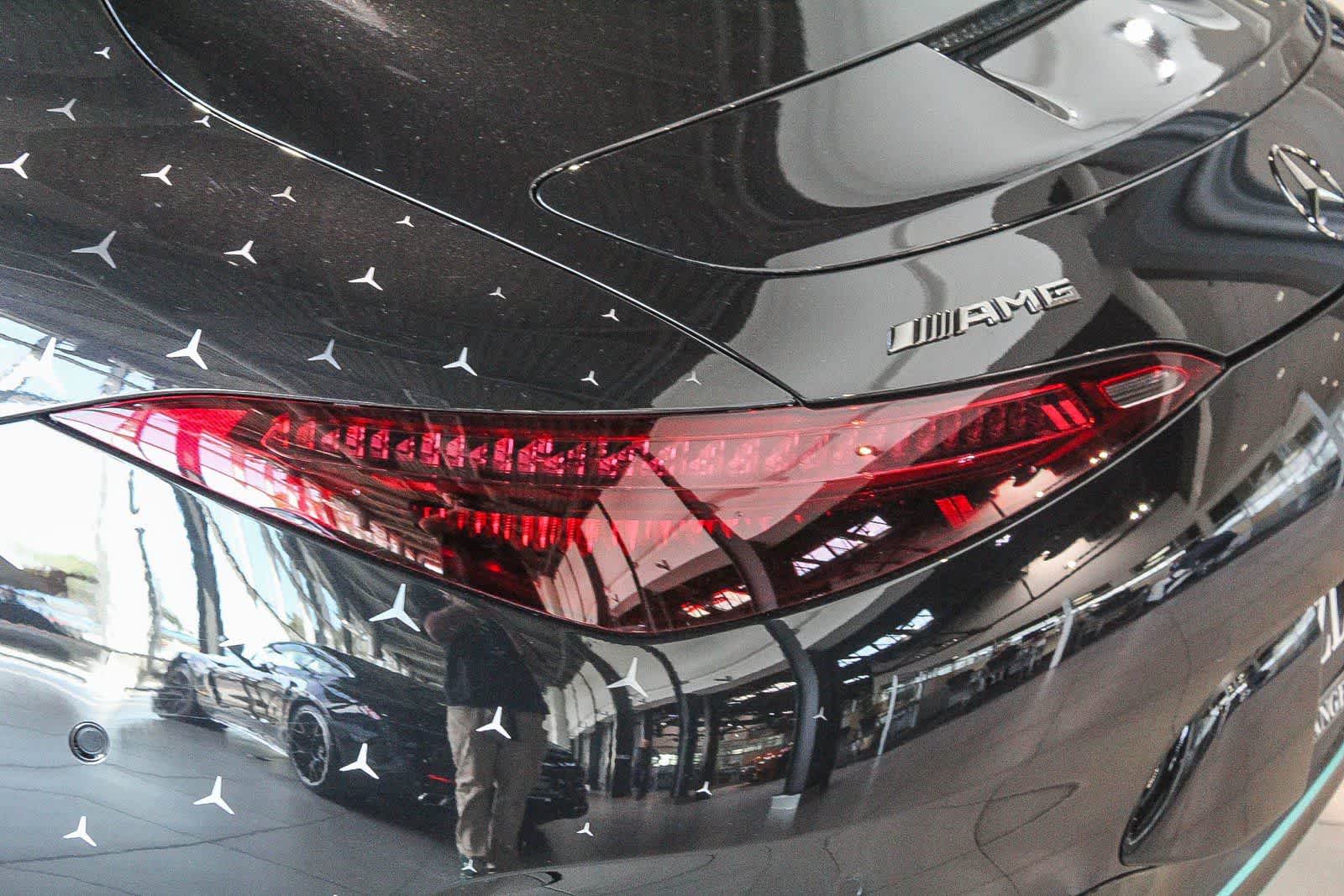 Thumbnail: 2024 Mercedes-Benz SL-Class - 6