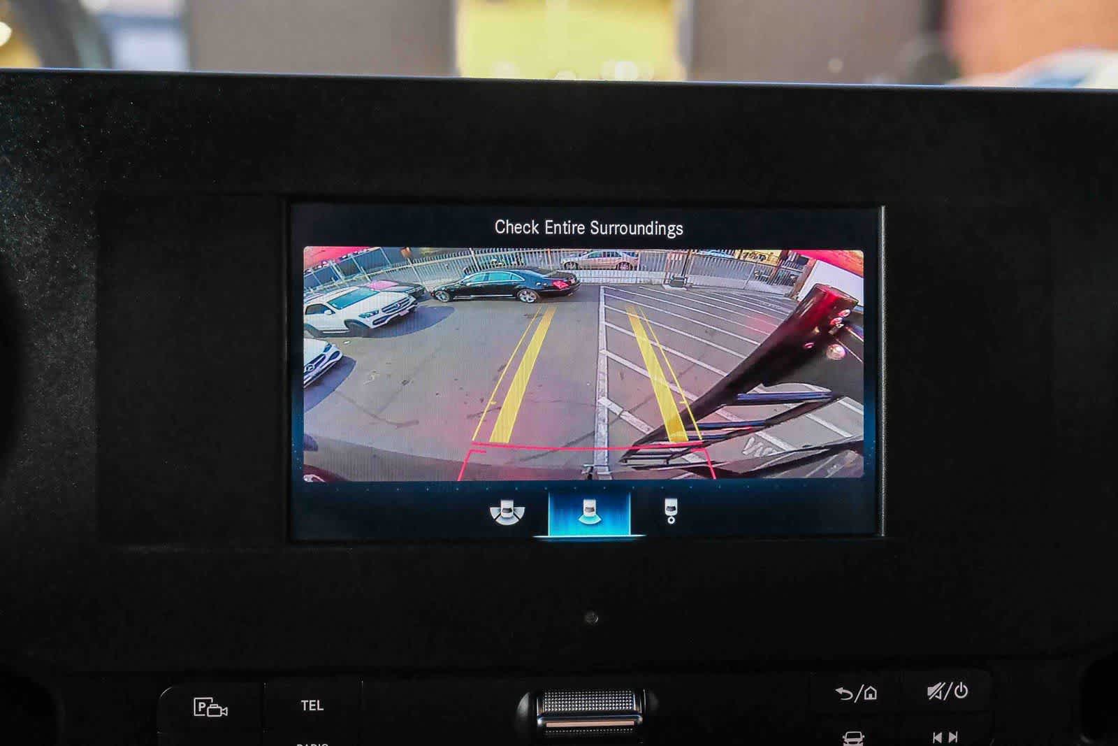 Thumbnail: 2021 Mercedes-Benz Sprinter - 25