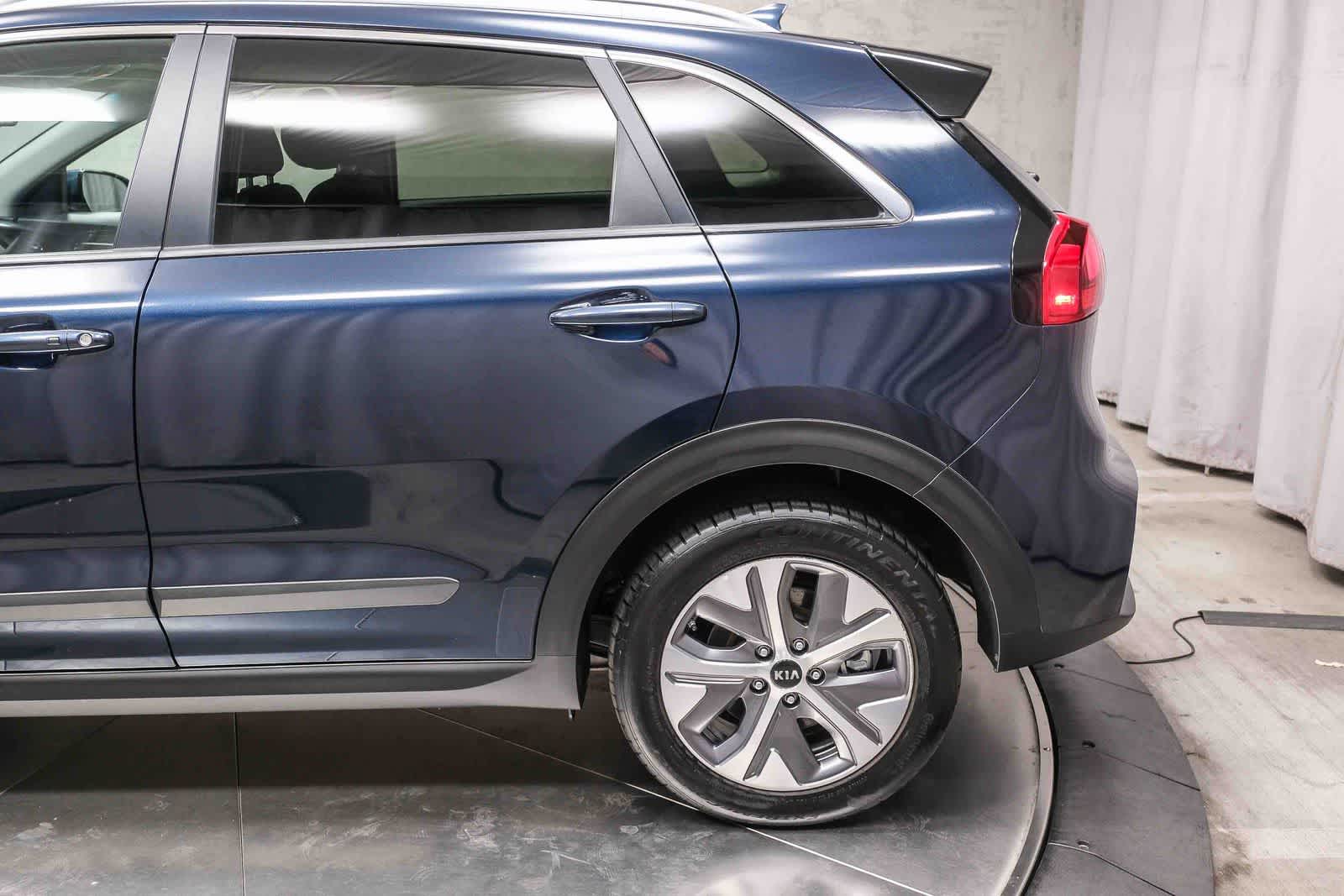 Thumbnail: 2020 Kia Niro - 8