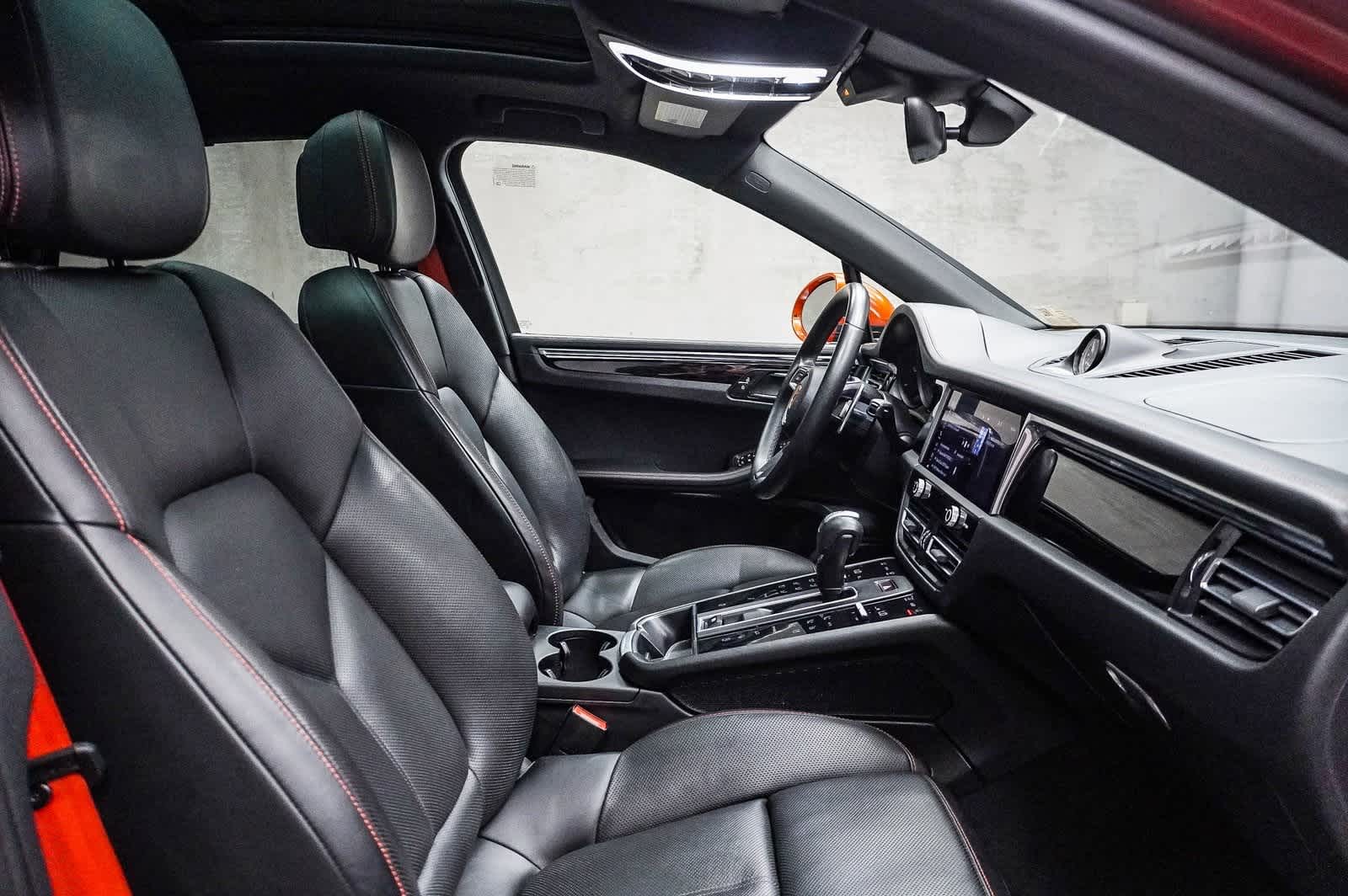 2023 Porsche Macan S 20