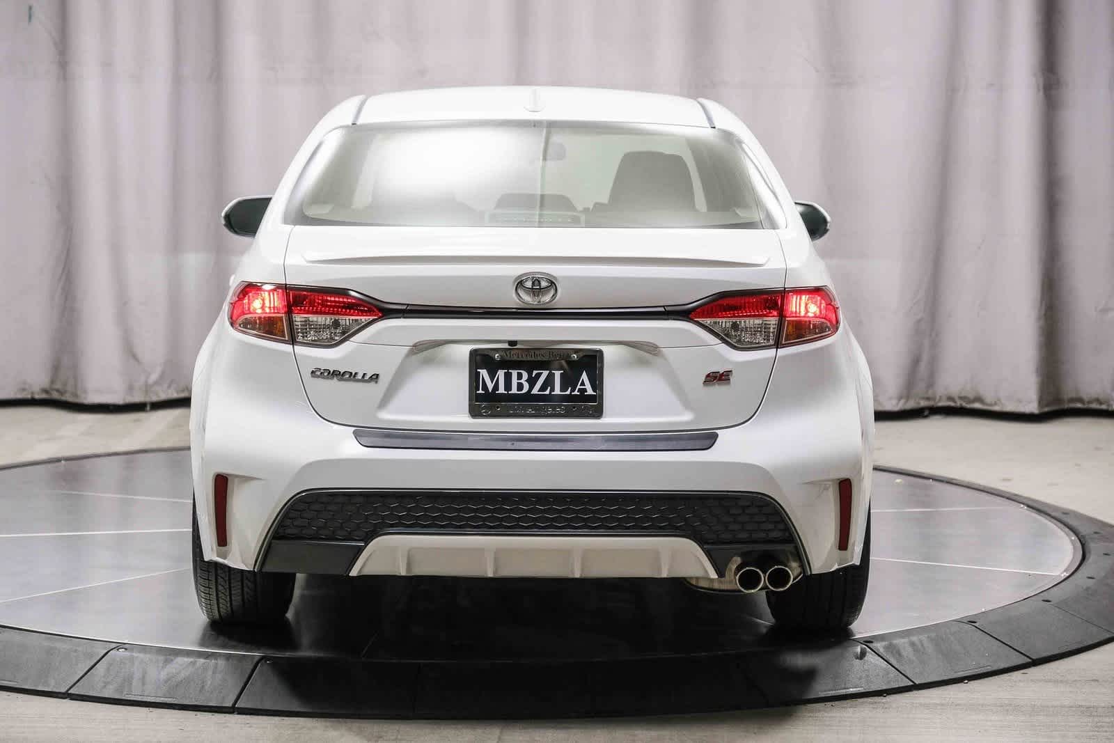 Thumbnail: 2022 Toyota Corolla - 3