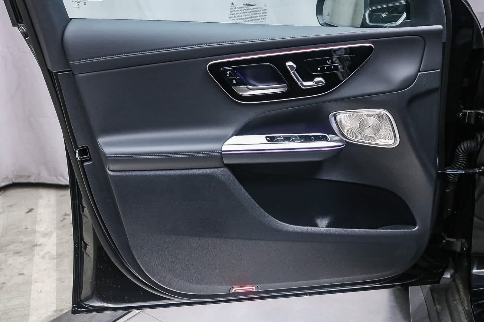 Thumbnail: 2025 Mercedes-Benz GL-Class - 20