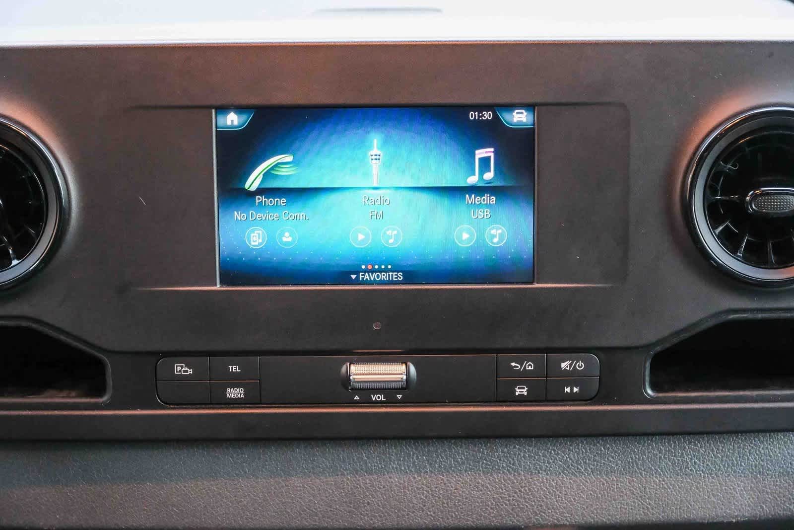 Thumbnail: 2022 Mercedes-Benz Sprinter - 14