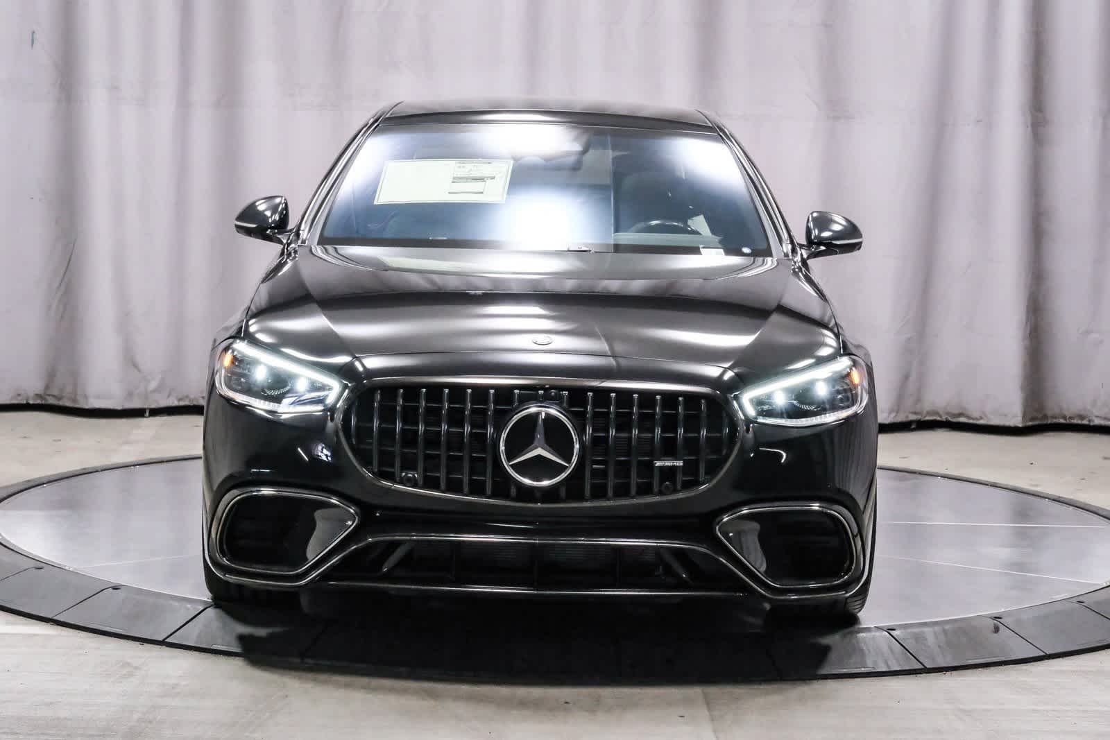 Thumbnail: 2025 Mercedes-Benz S-Class - 6