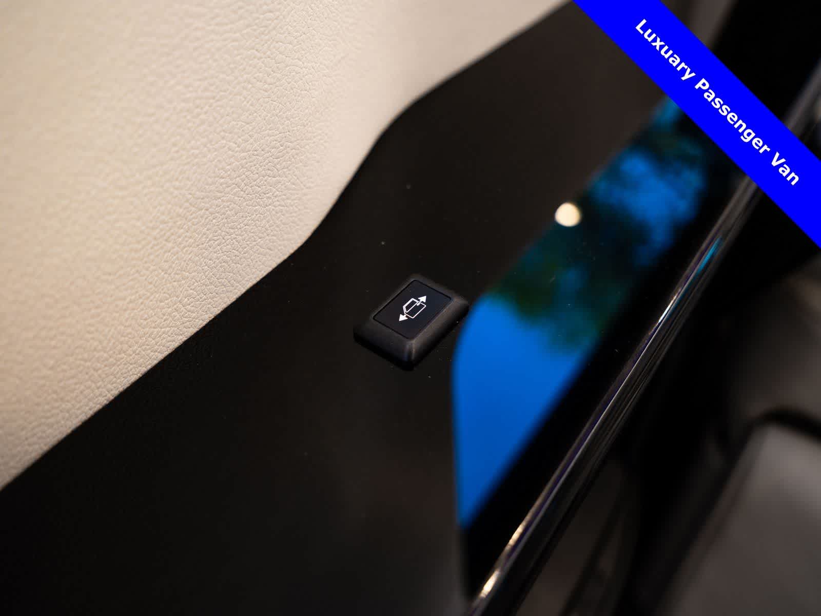 Thumbnail: 2024 Mercedes-Benz Sprinter - 39