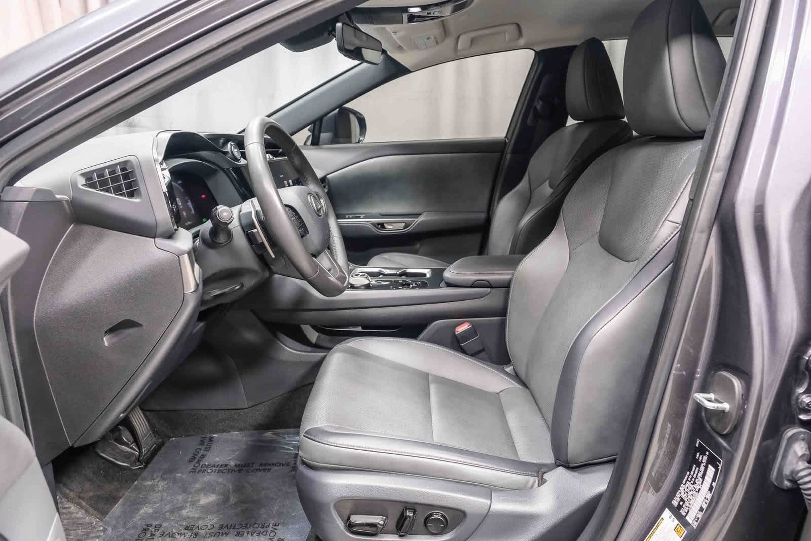 Thumbnail: 2024 Lexus RZ - 15