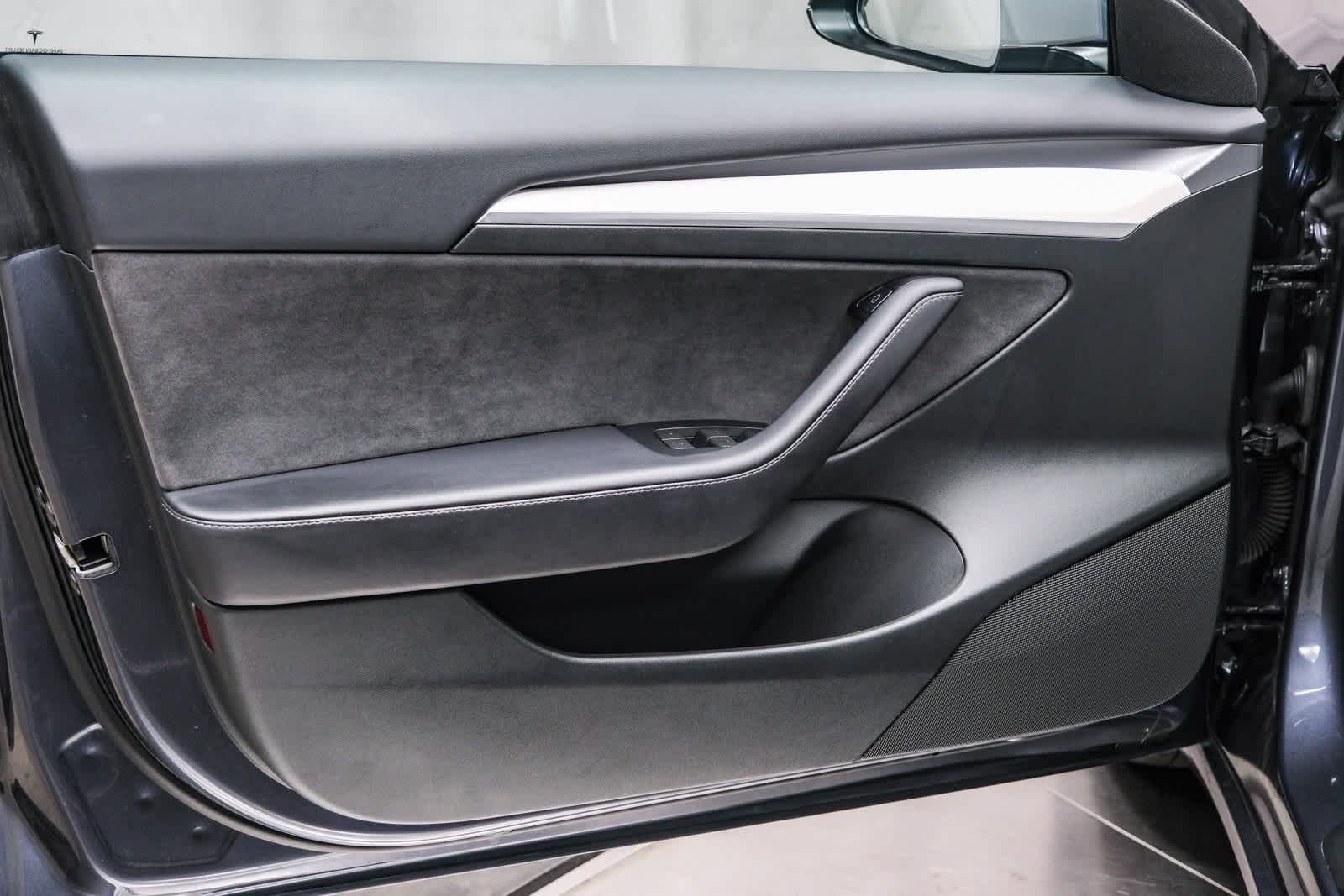 Thumbnail: 2023 Tesla Model 3 - 20